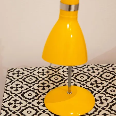 Old Style Fully Renewed And Spacious 3-bed Appartement *