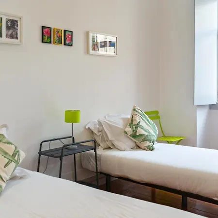 Old Style Fully Renewed And Spacious 3-bed *