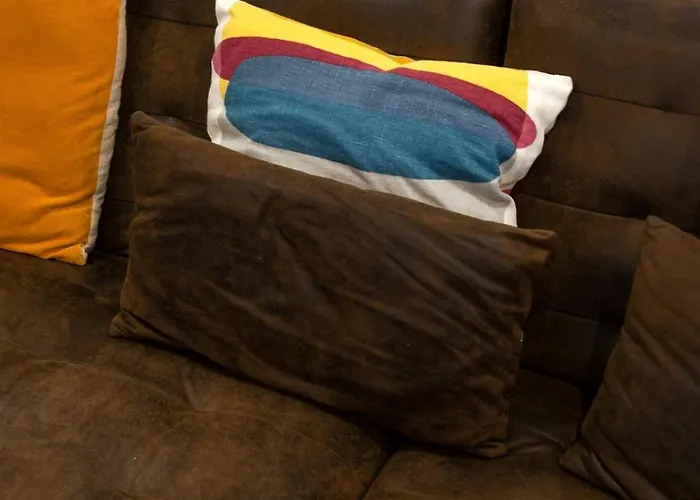 Old Style Fully Renewed And Spacious 3-bed