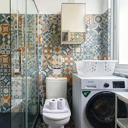 Apartamento Old Style Fully Renewed And Spacious 3-bed *